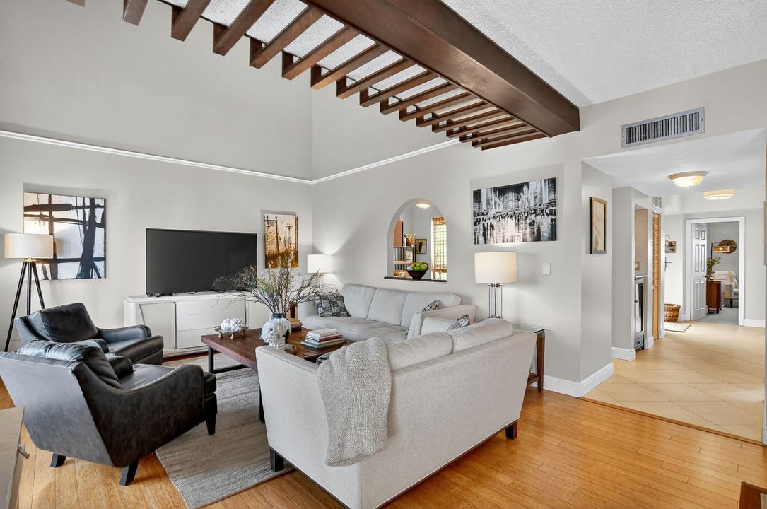 Active With Contract: $539,000 (2 beds, 2 baths, 1731 Square Feet)