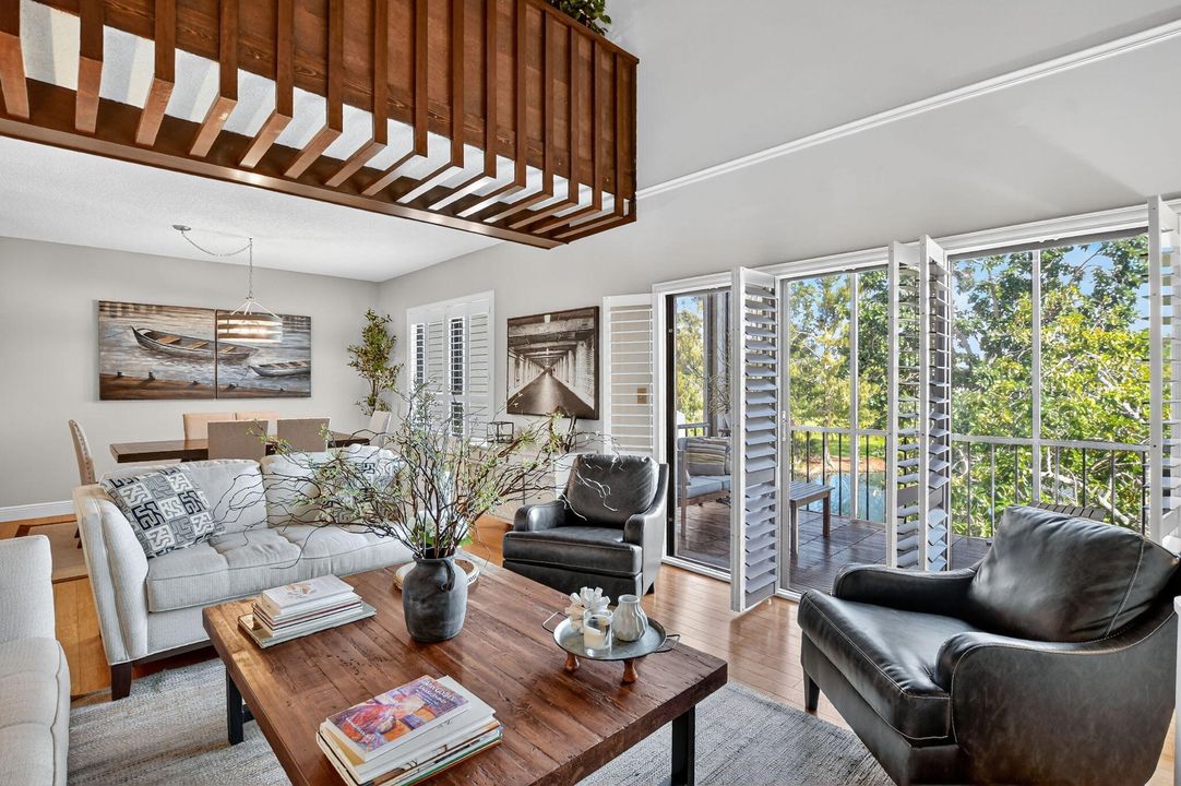 Active With Contract: $539,000 (2 beds, 2 baths, 1731 Square Feet)