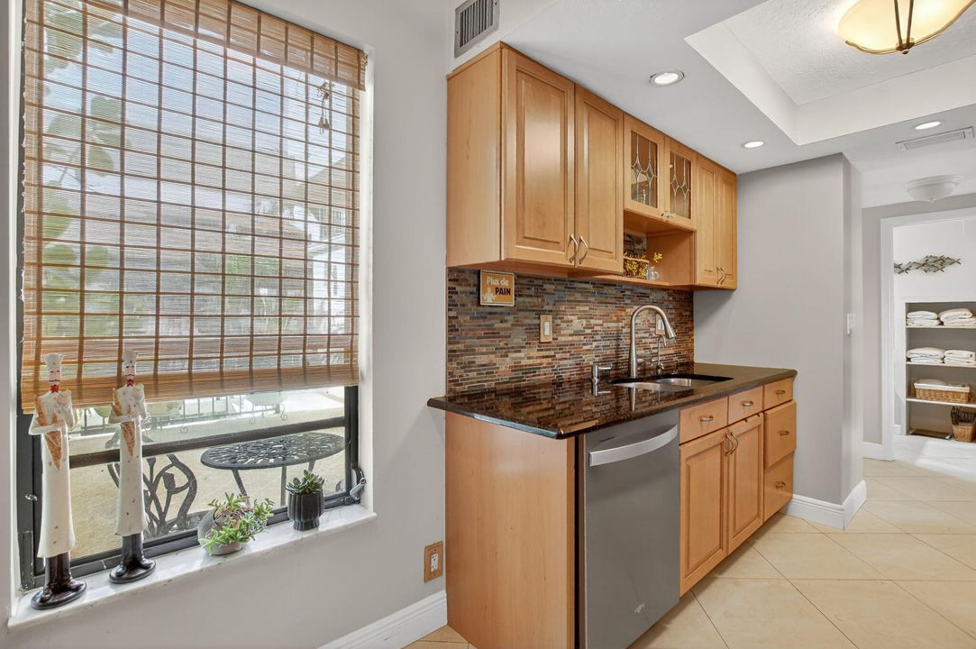 Active With Contract: $539,000 (2 beds, 2 baths, 1731 Square Feet)