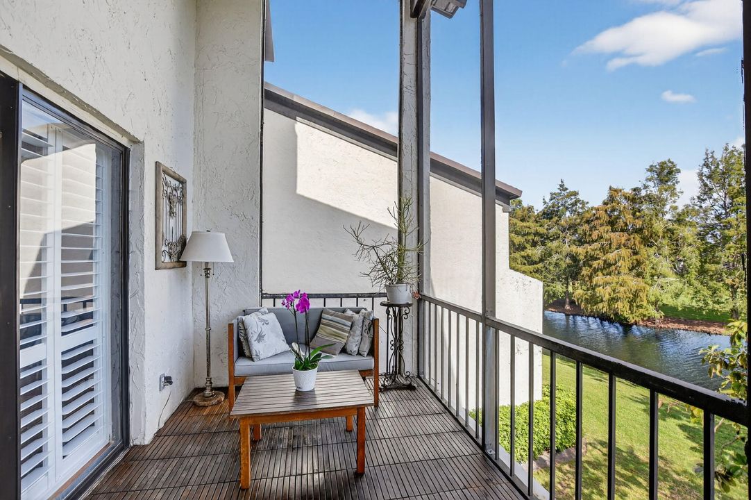 Active With Contract: $539,000 (2 beds, 2 baths, 1731 Square Feet)