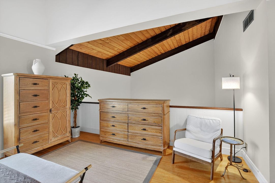 Active With Contract: $539,000 (2 beds, 2 baths, 1731 Square Feet)