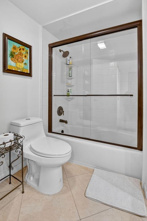 Active With Contract: $539,000 (2 beds, 2 baths, 1731 Square Feet)