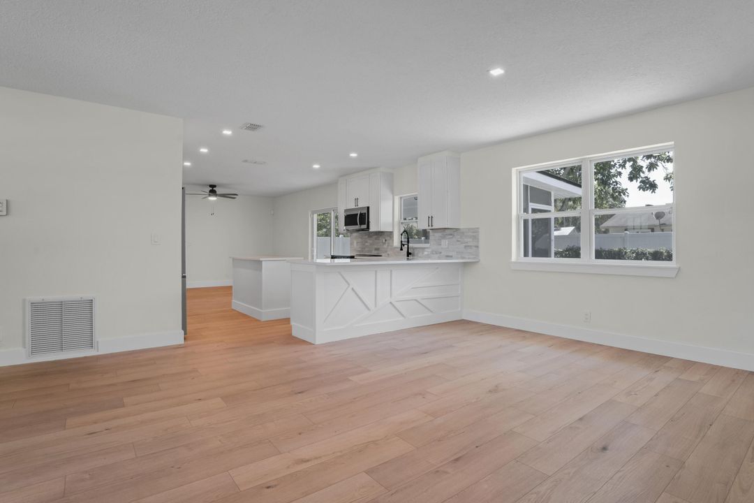 待售: $614,900 (3 贝兹, 2 浴室, 1519 平方英尺)