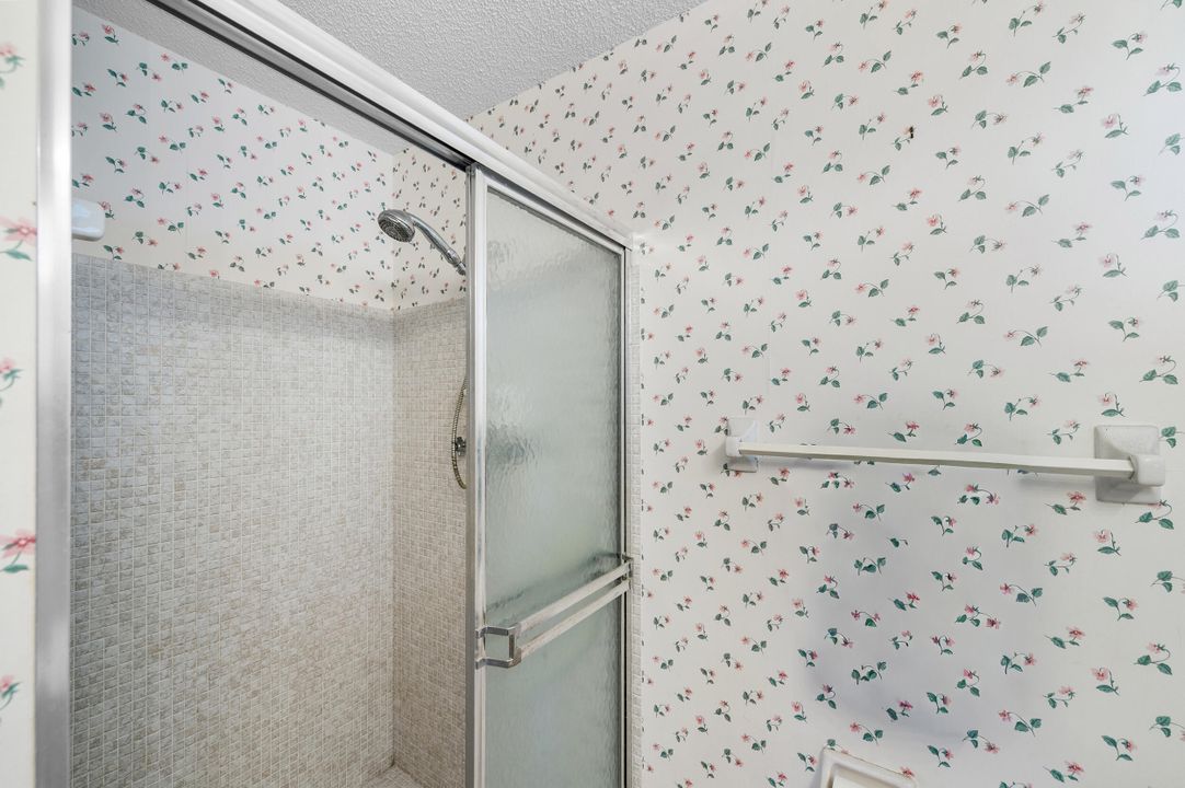 En Venta: $355,000 (2 camas, 2 baños, 1288 Pies cuadrados)