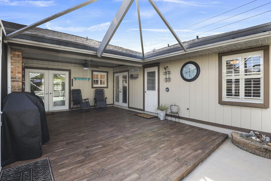 For Sale: $425,000 (3 beds, 2 baths, 1886 Square Feet)