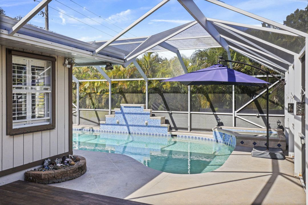 For Sale: $425,000 (3 beds, 2 baths, 1886 Square Feet)