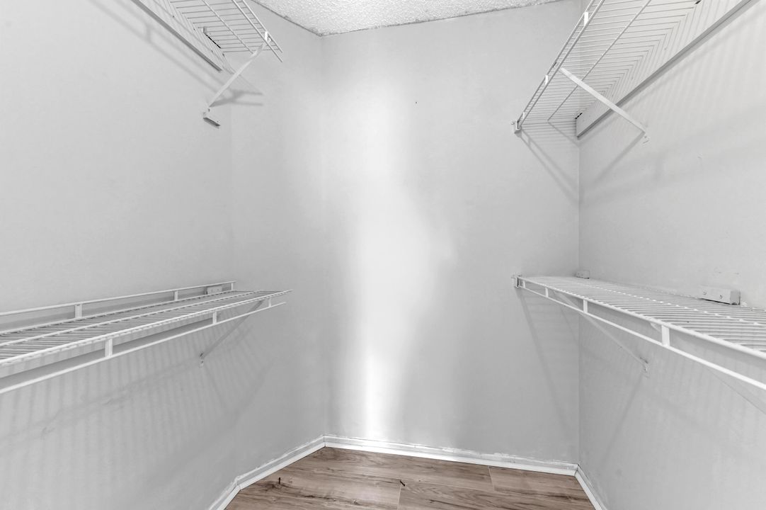 En Venta: $89,900 (1 camas, 1 baños, 705 Pies cuadrados)