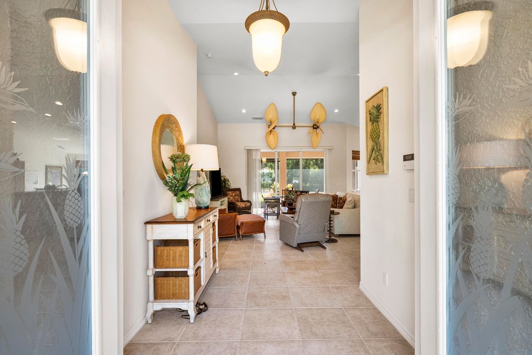 На продажу: $624,900 (3 спален, 2 ванн, 1932 Квадратных фут)