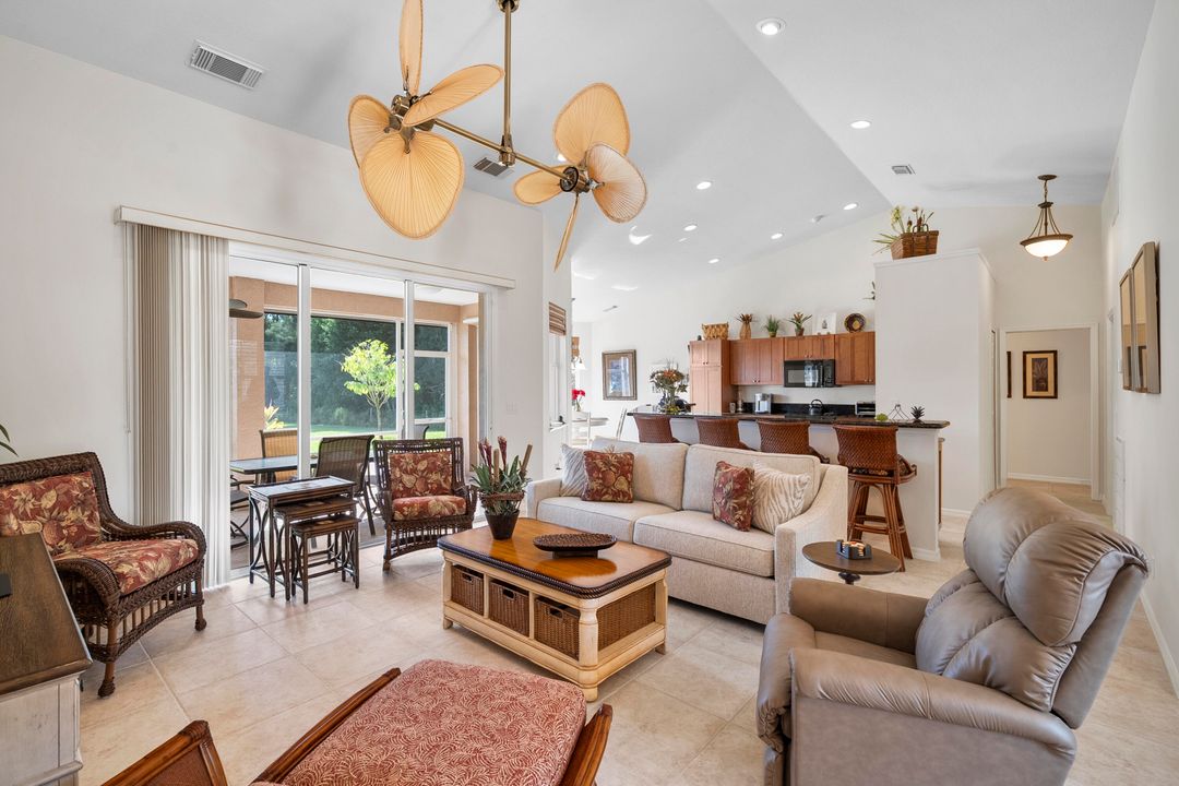 На продажу: $624,900 (3 спален, 2 ванн, 1932 Квадратных фут)