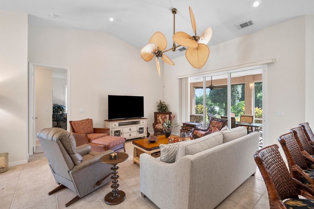 На продажу: $624,900 (3 спален, 2 ванн, 1932 Квадратных фут)