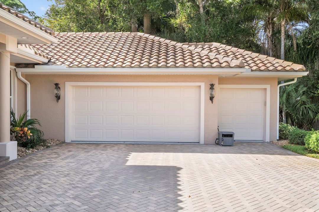 На продажу: $624,900 (3 спален, 2 ванн, 1932 Квадратных фут)