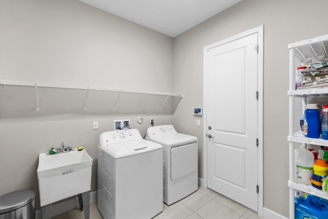 На продажу: $875,000 (3 спален, 3 ванн, 2753 Квадратных фут)