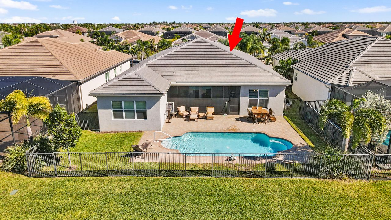 На продажу: $875,000 (3 спален, 3 ванн, 2753 Квадратных фут)