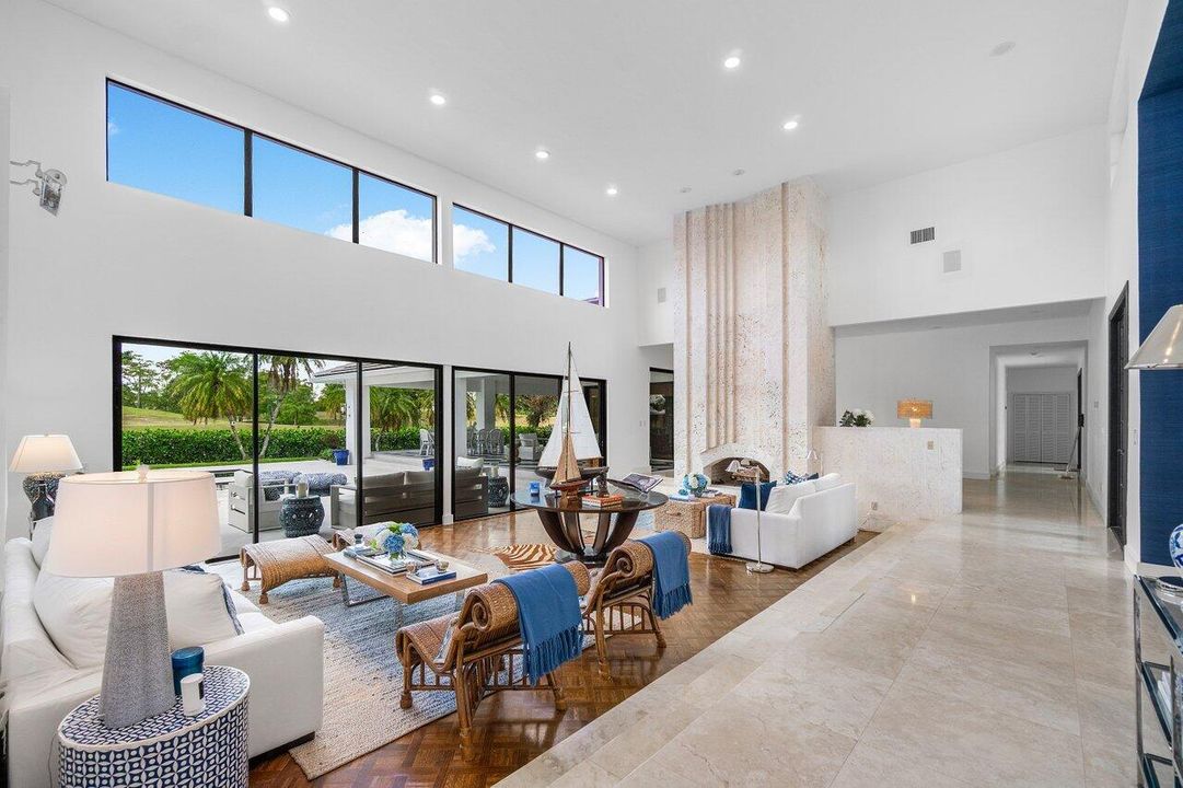 For Rent: $40,000 (5 beds, 5 baths, 4412 Square Feet)