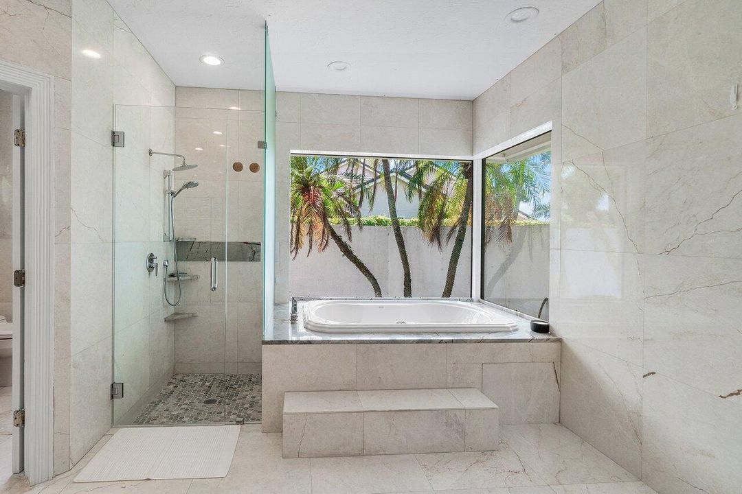 For Rent: $40,000 (5 beds, 5 baths, 4412 Square Feet)