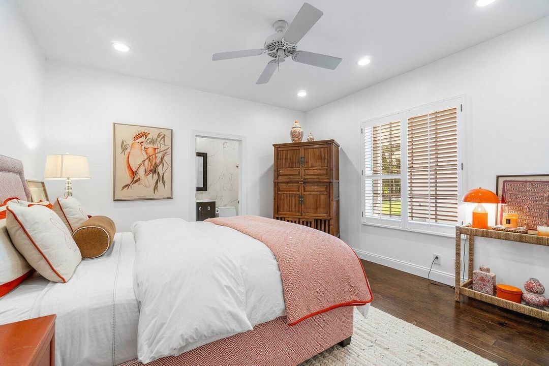 For Rent: $40,000 (5 beds, 5 baths, 4412 Square Feet)