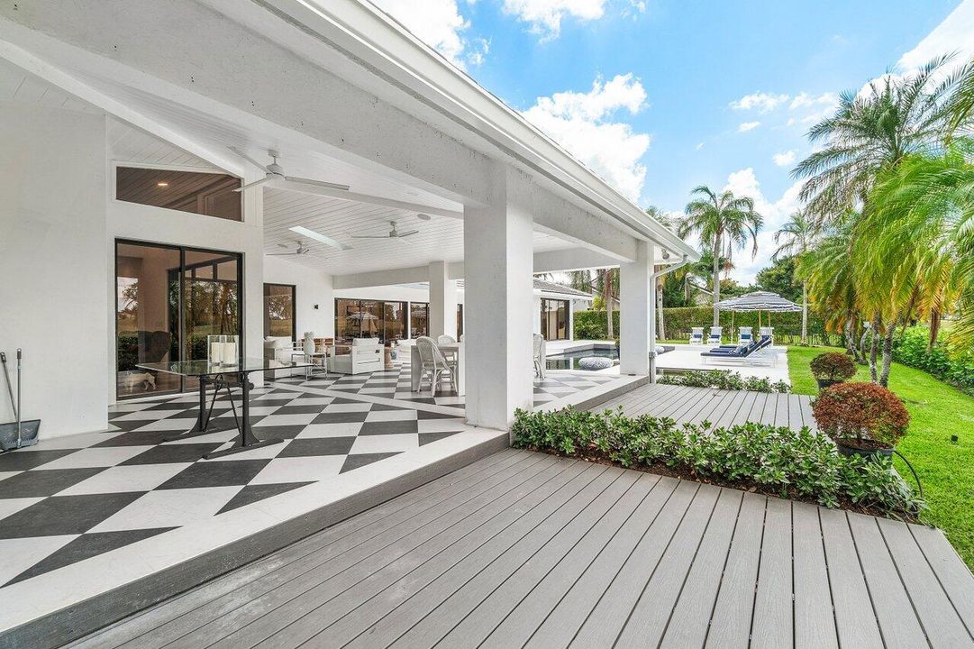 For Rent: $40,000 (5 beds, 5 baths, 4412 Square Feet)