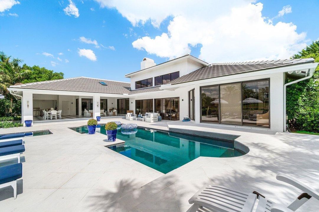 For Rent: $40,000 (5 beds, 5 baths, 4412 Square Feet)