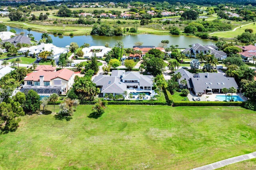 For Rent: $40,000 (5 beds, 5 baths, 4412 Square Feet)