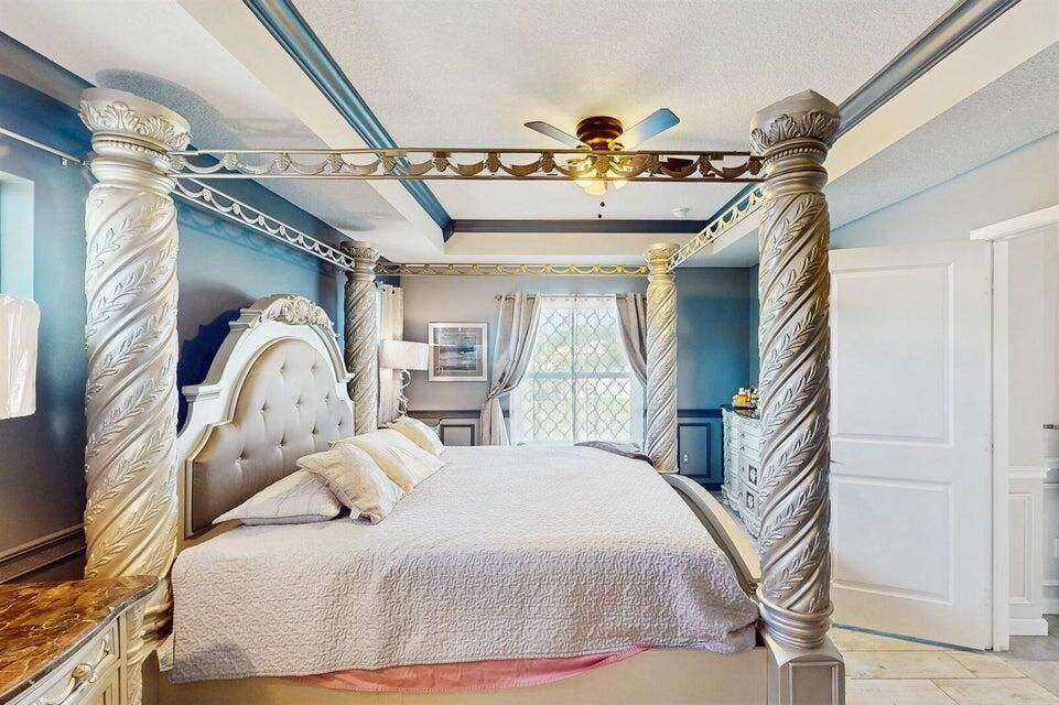 En Venta: $505,000 (4 camas, 3 baños, 2218 Pies cuadrados)