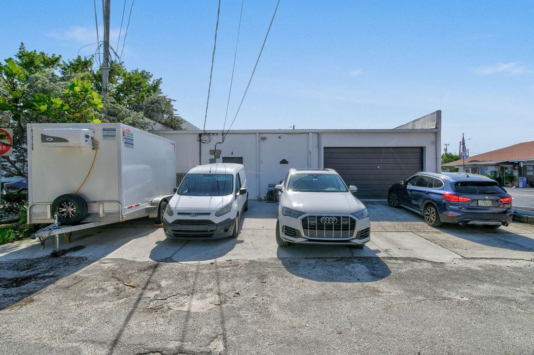 На продажу: $2,400,000 (0 спален, 0 ванн, 3682 Квадратных фут)