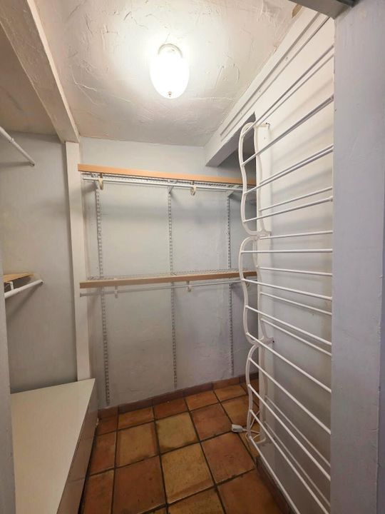 For Sale: $525,000 (3 beds, 2 baths, 1480 Square Feet)