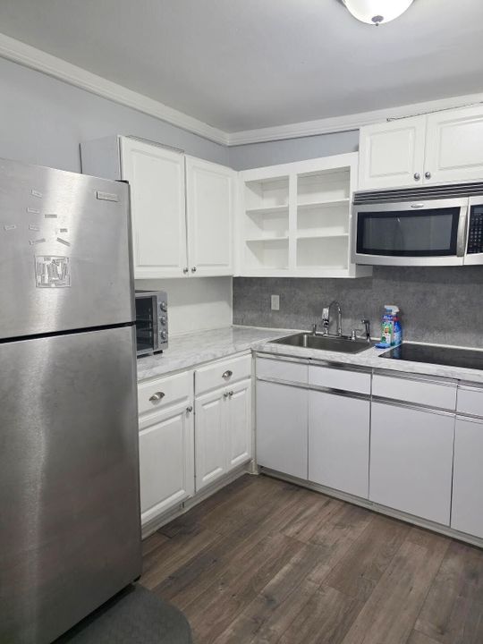 For Sale: $525,000 (3 beds, 2 baths, 1480 Square Feet)