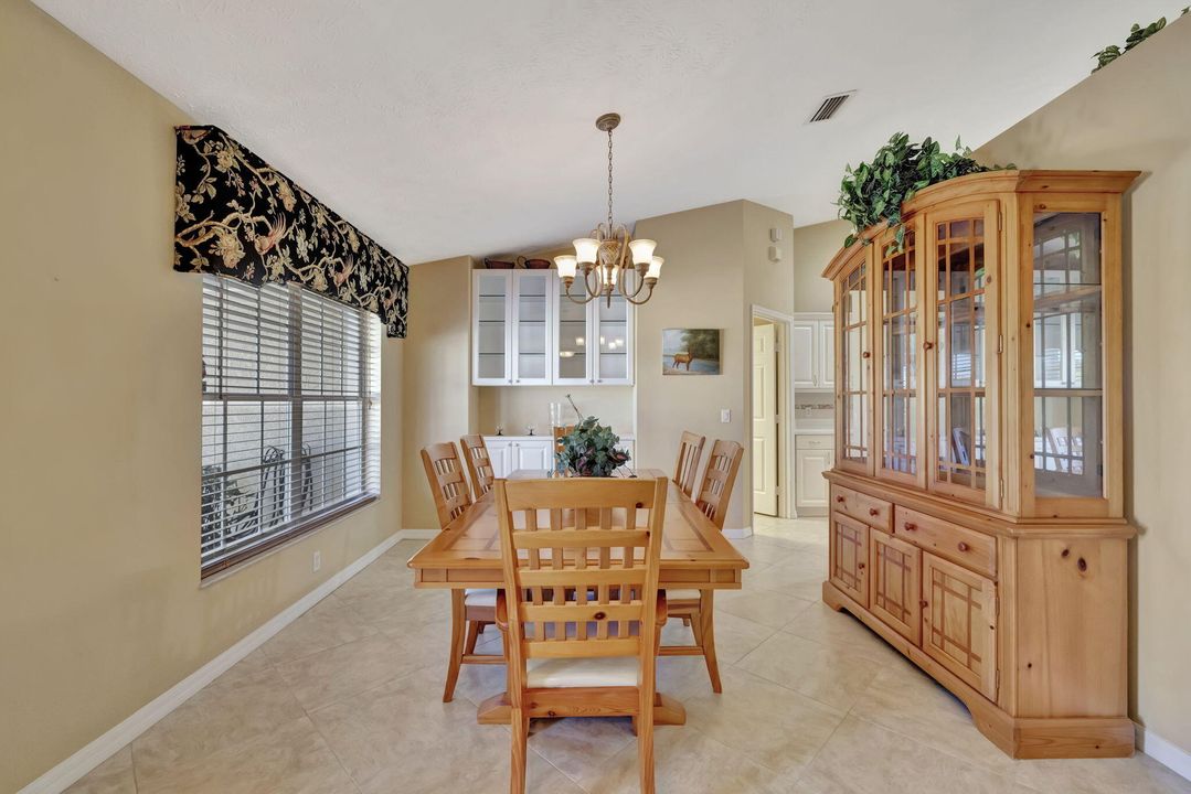 Active With Contract: $450,000 (3 beds, 2 baths, 2360 Square Feet)