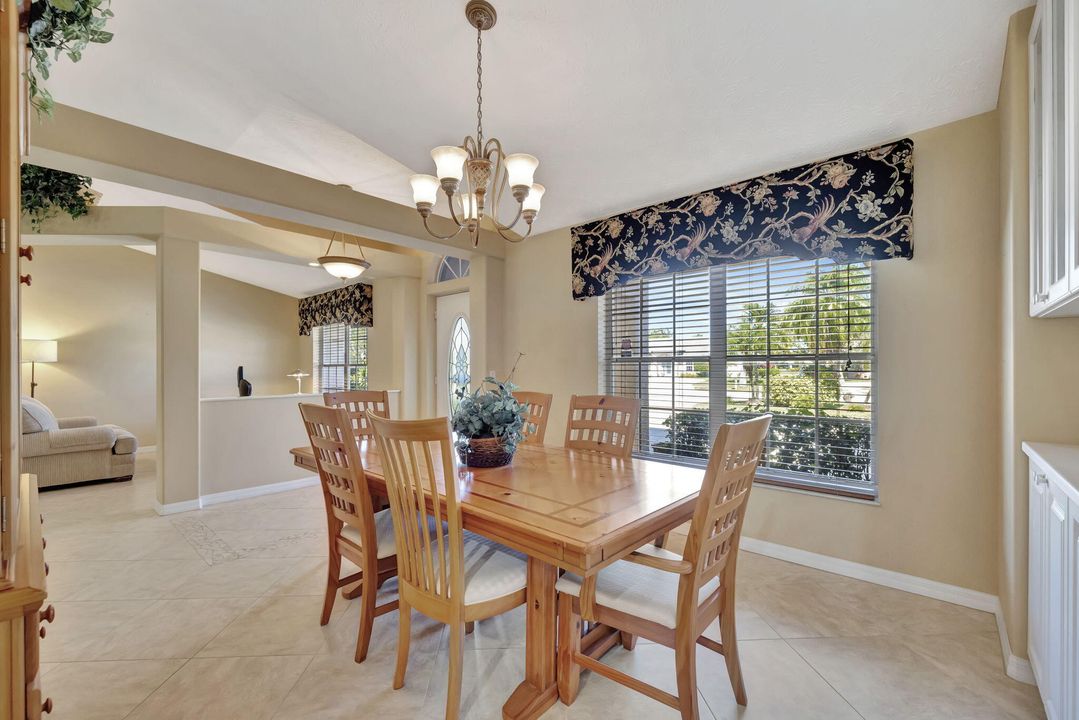 Active With Contract: $450,000 (3 beds, 2 baths, 2360 Square Feet)