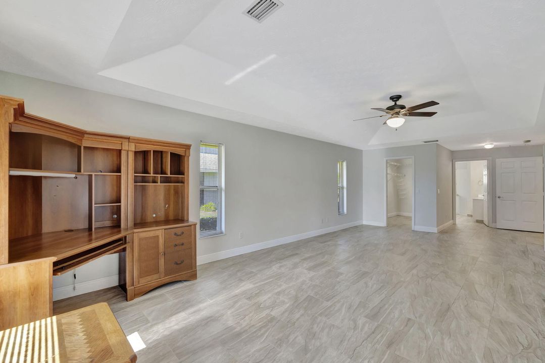 Active With Contract: $450,000 (3 beds, 2 baths, 2360 Square Feet)