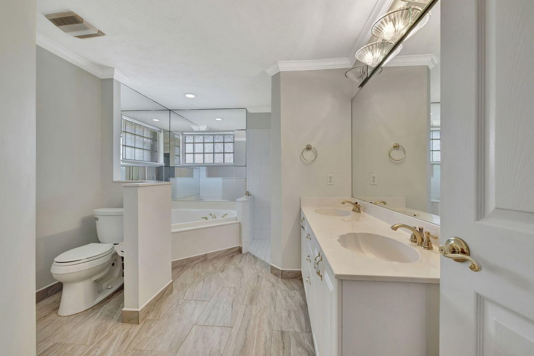 Active With Contract: $450,000 (3 beds, 2 baths, 2360 Square Feet)