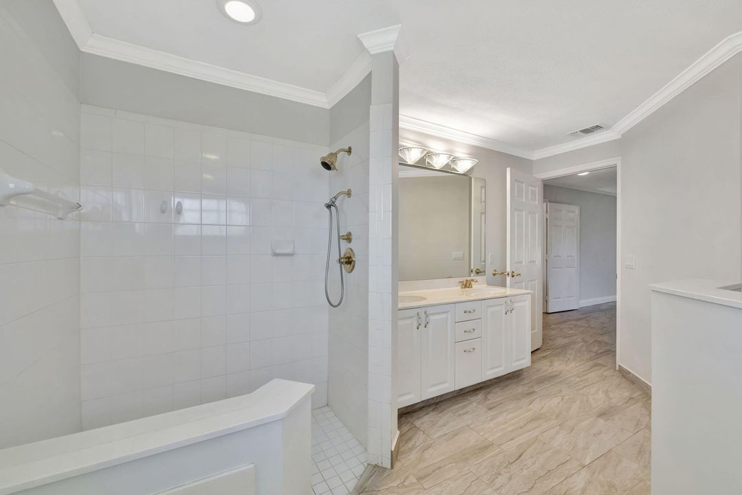 Active With Contract: $450,000 (3 beds, 2 baths, 2360 Square Feet)