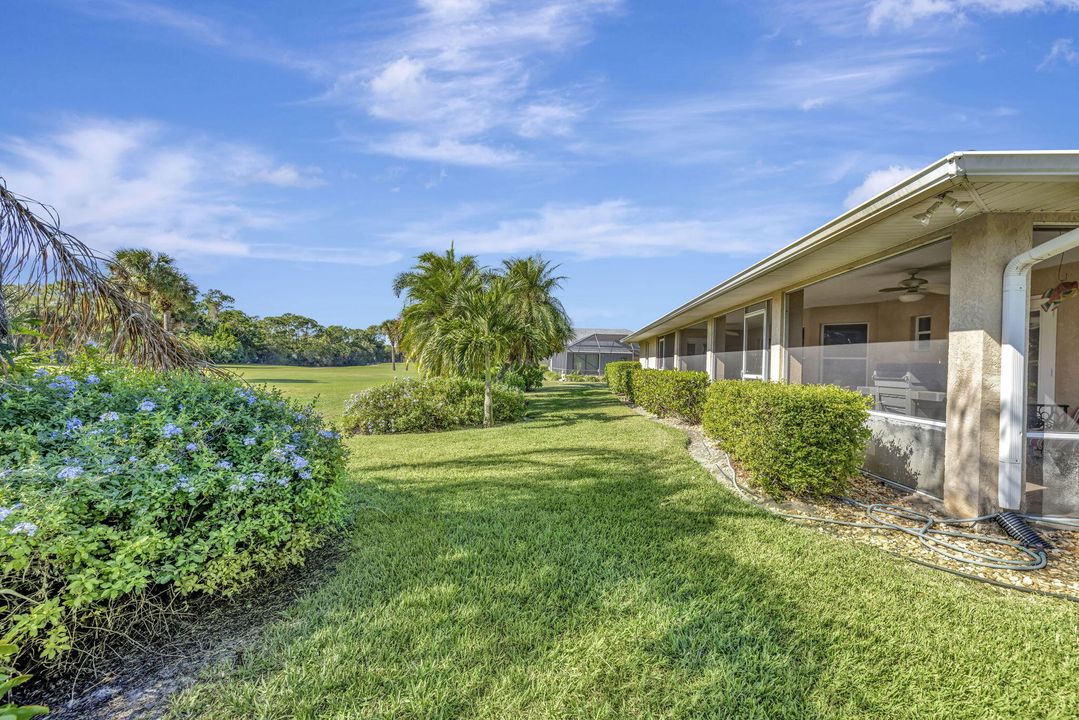 Active With Contract: $450,000 (3 beds, 2 baths, 2360 Square Feet)