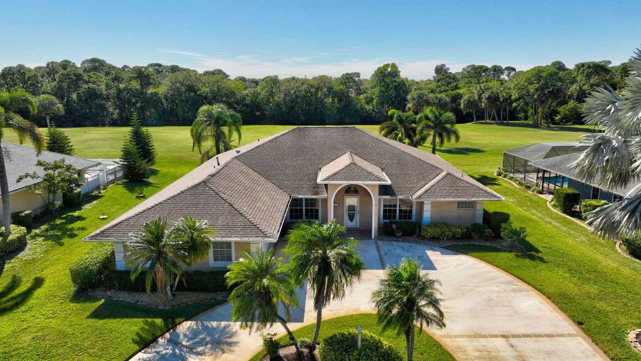 Active With Contract: $450,000 (3 beds, 2 baths, 2360 Square Feet)