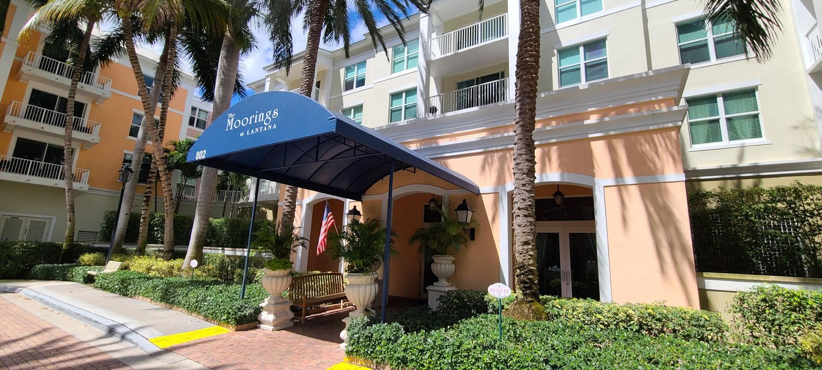 For Rent: $3,400 (1 beds, 1 baths, 797 Square Feet)