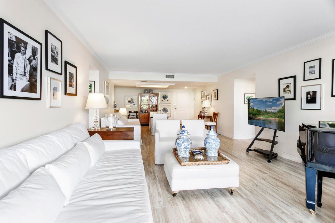 В аренду: $8,000 (2 спален, 2 ванн, 1386 Квадратных фут)