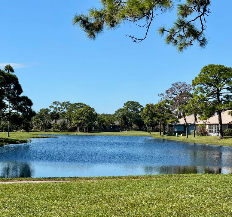 待售: $295,000 (3 贝兹, 2 浴室, 1570 平方英尺)