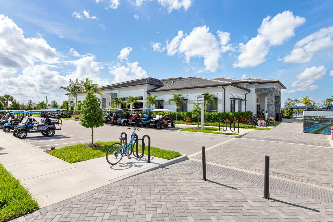 На продажу: $875,000 (3 спален, 3 ванн, 2753 Квадратных фут)