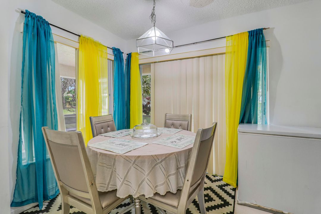 En Venta: $460,000 (4 camas, 2 baños, 1628 Pies cuadrados)