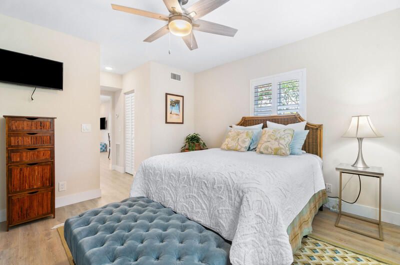 出租: $3,300 (1 贝兹, 1 浴室, 615 平方英尺)