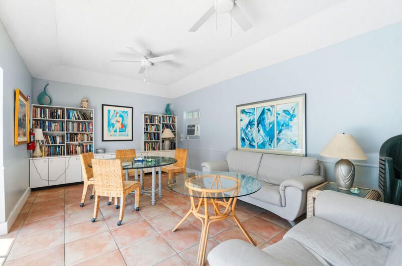 出租: $3,300 (1 贝兹, 1 浴室, 615 平方英尺)