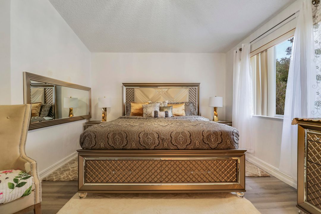 En Venta: $460,000 (4 camas, 2 baños, 1628 Pies cuadrados)