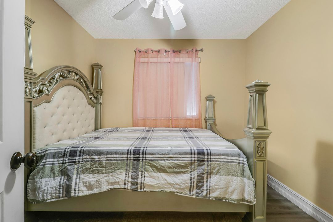 En Venta: $460,000 (4 camas, 2 baños, 1628 Pies cuadrados)