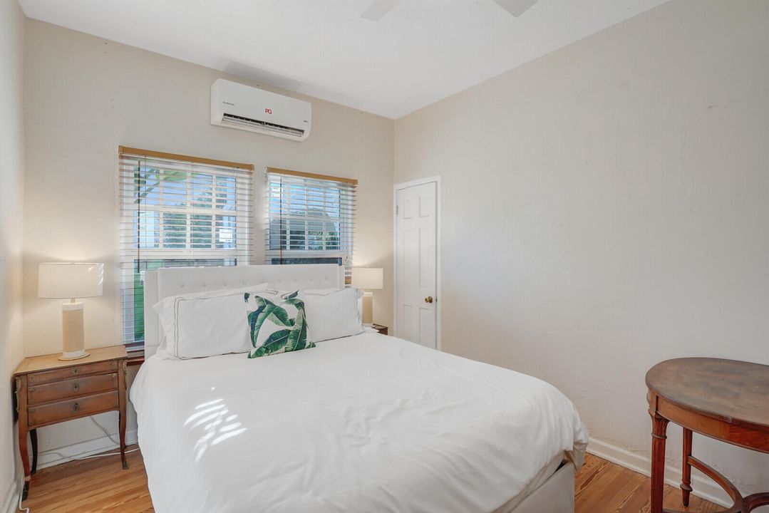 На продажу: $865,000 (3 спален, 2 ванн, 1080 Квадратных фут)