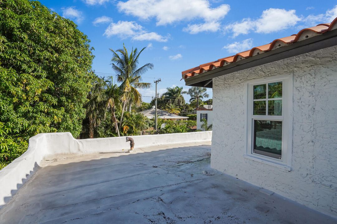 На продажу: $865,000 (3 спален, 2 ванн, 1080 Квадратных фут)