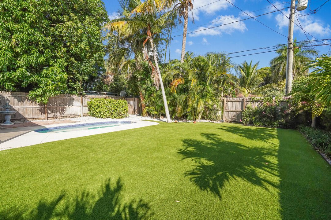 На продажу: $865,000 (3 спален, 2 ванн, 1080 Квадратных фут)