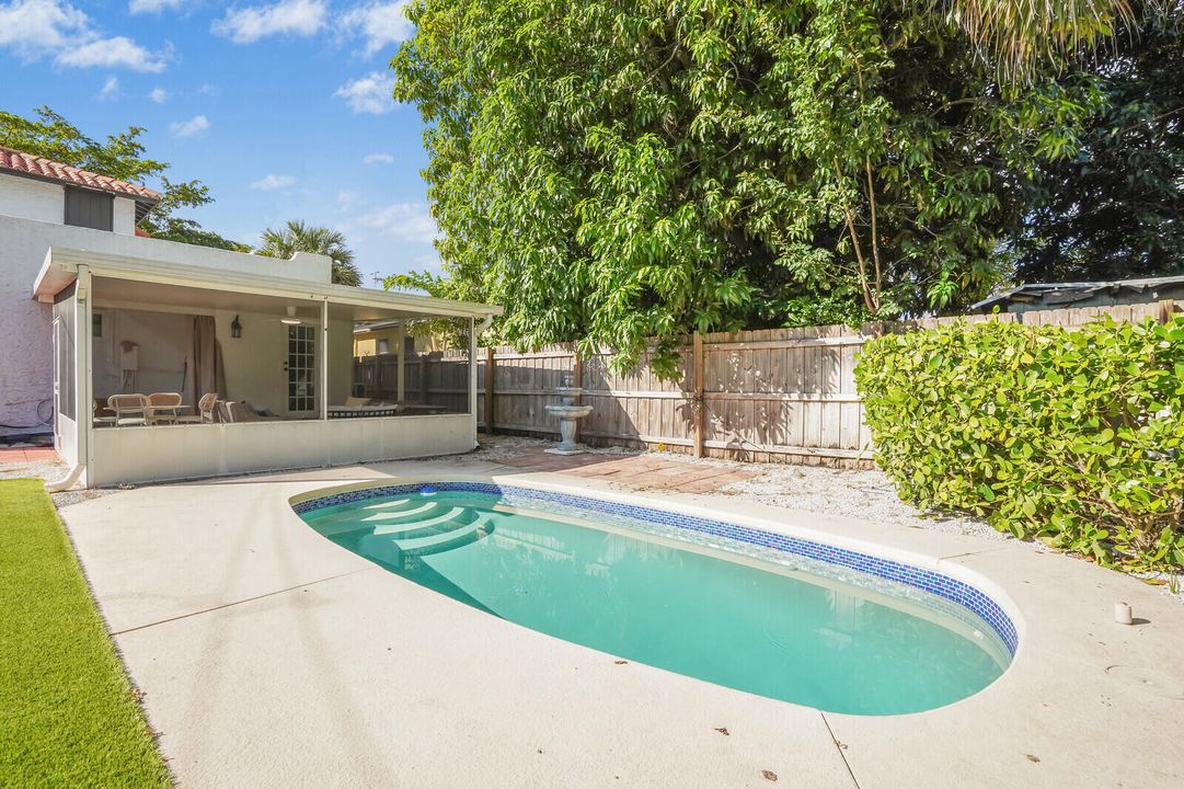 На продажу: $865,000 (3 спален, 2 ванн, 1080 Квадратных фут)