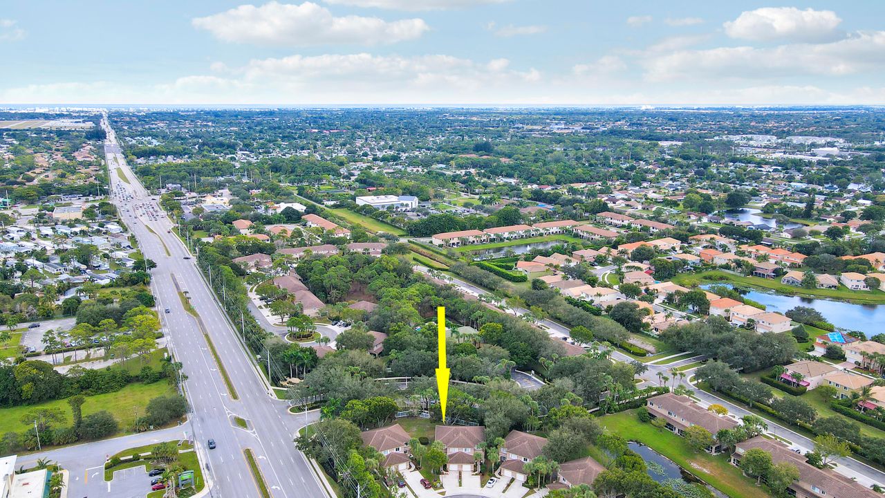 En Venta: $460,000 (4 camas, 2 baños, 1628 Pies cuadrados)