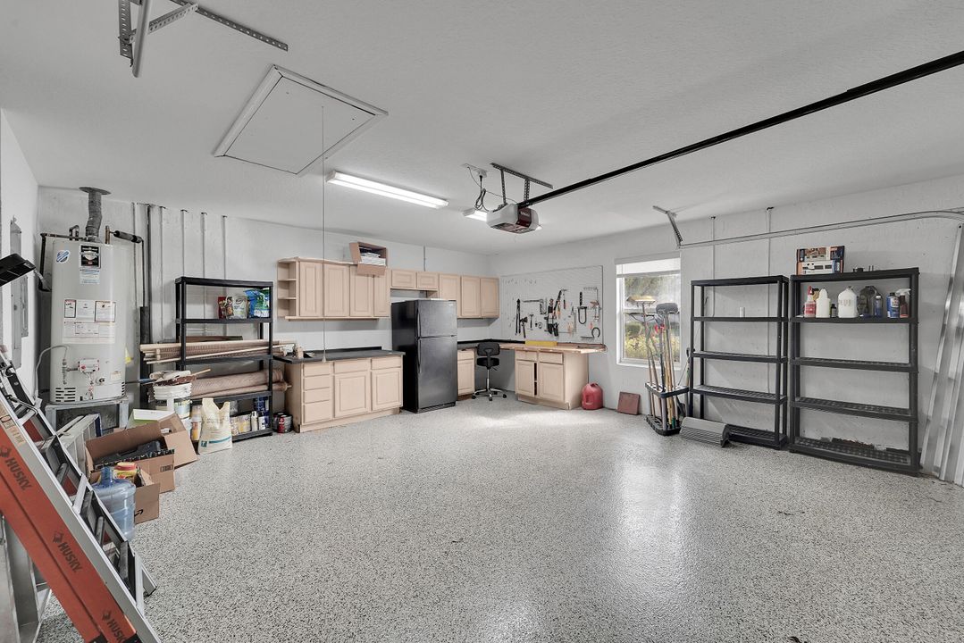 出租: $6,900 (5 贝兹, 3 浴室, 2944 平方英尺)