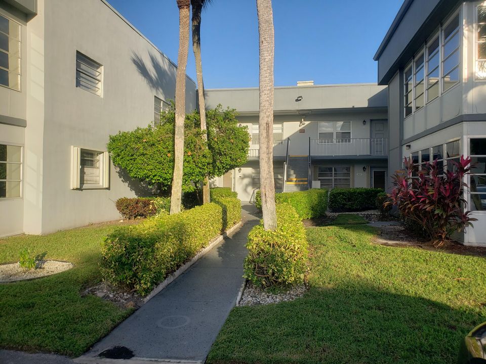 В аренду: $1,500 (1 спален, 1 ванн, 760 Квадратных фут)